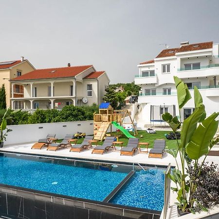 Holiday House Dominik Apartments Sveti Petar  Eksteriør bilde