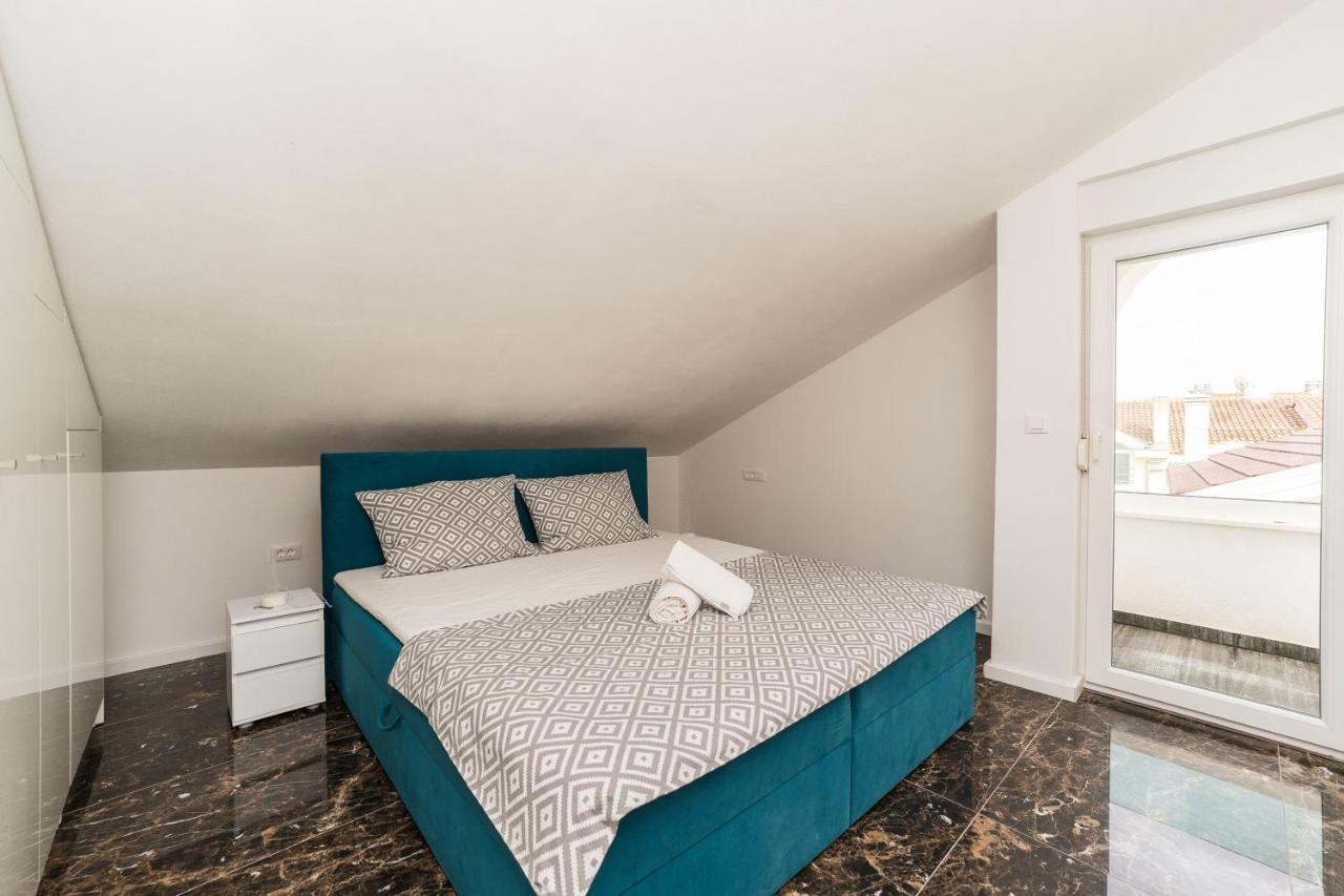 Holiday House Dominik Apartments Sveti Petar  Rom bilde