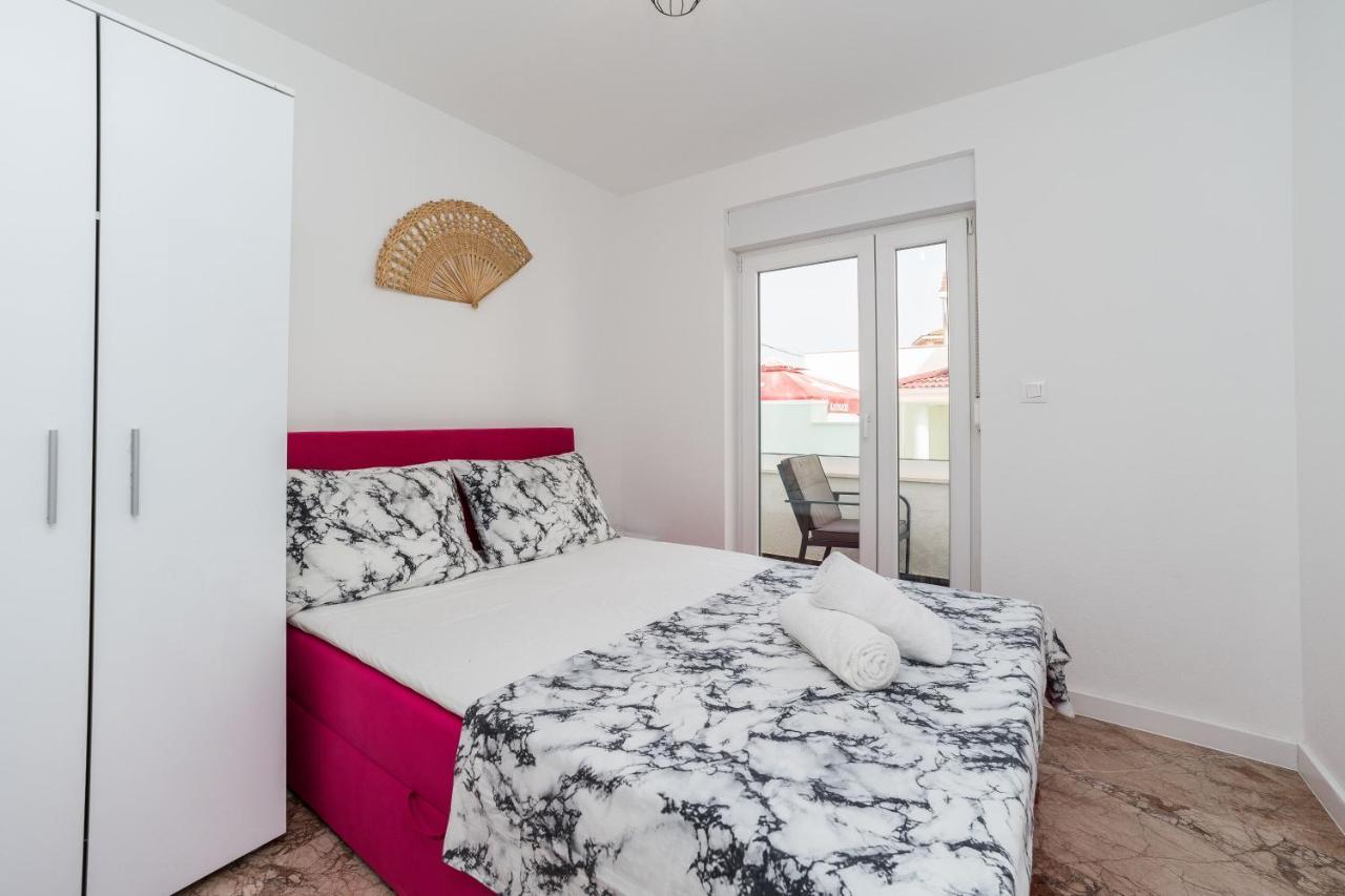 Holiday House Dominik Apartments Sveti Petar  Rom bilde