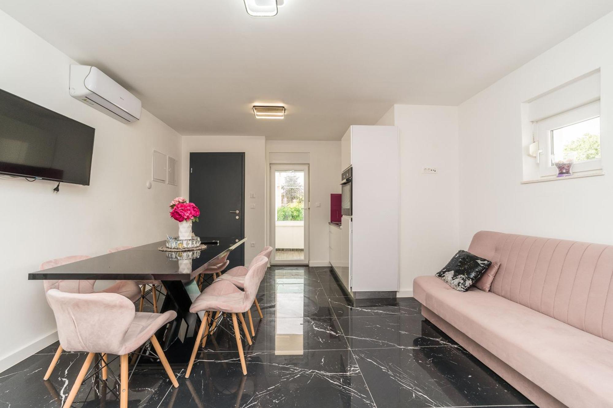 Holiday House Dominik Apartments Sveti Petar  Rom bilde