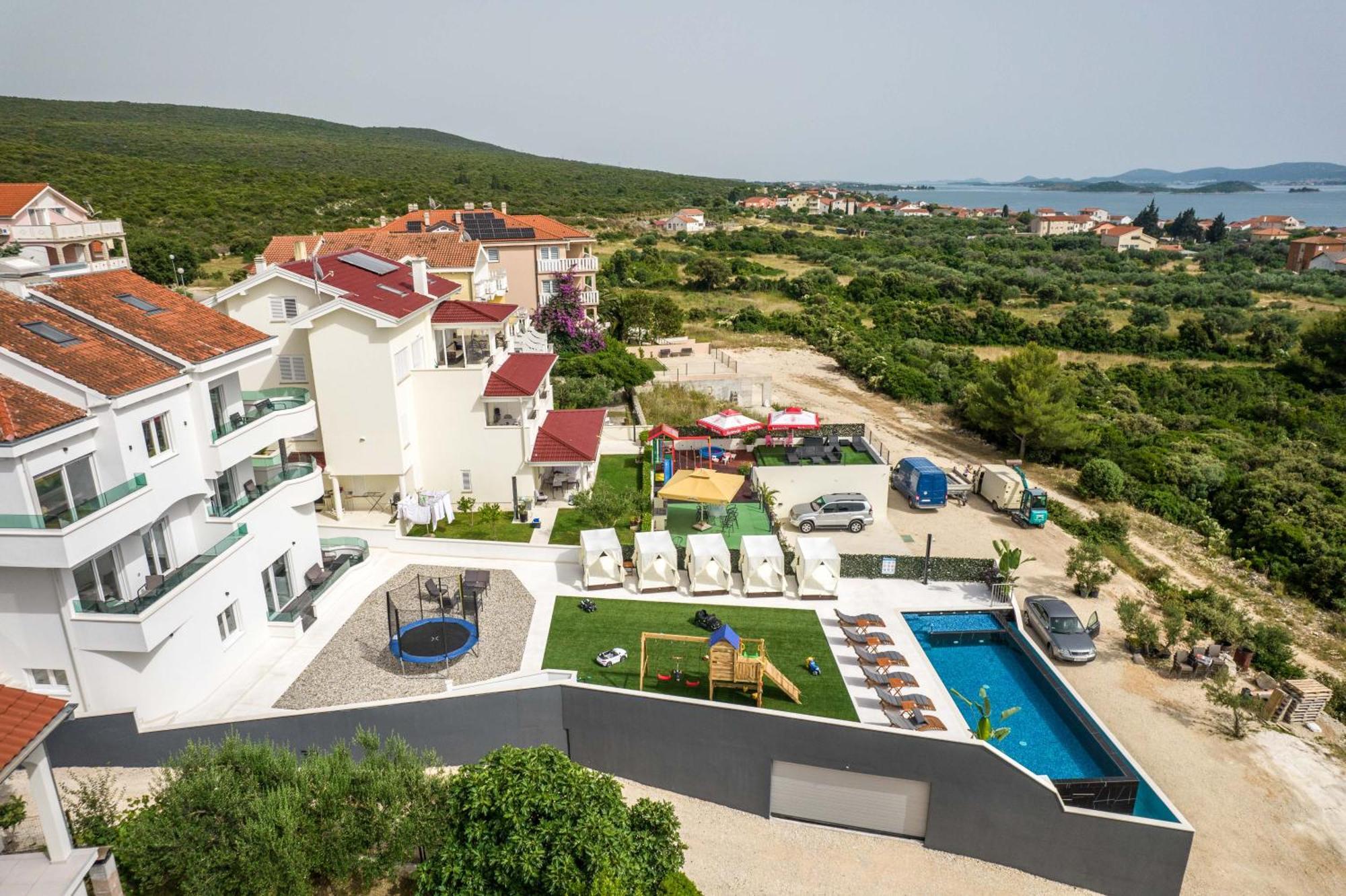Holiday House Dominik Apartments Sveti Petar  Rom bilde